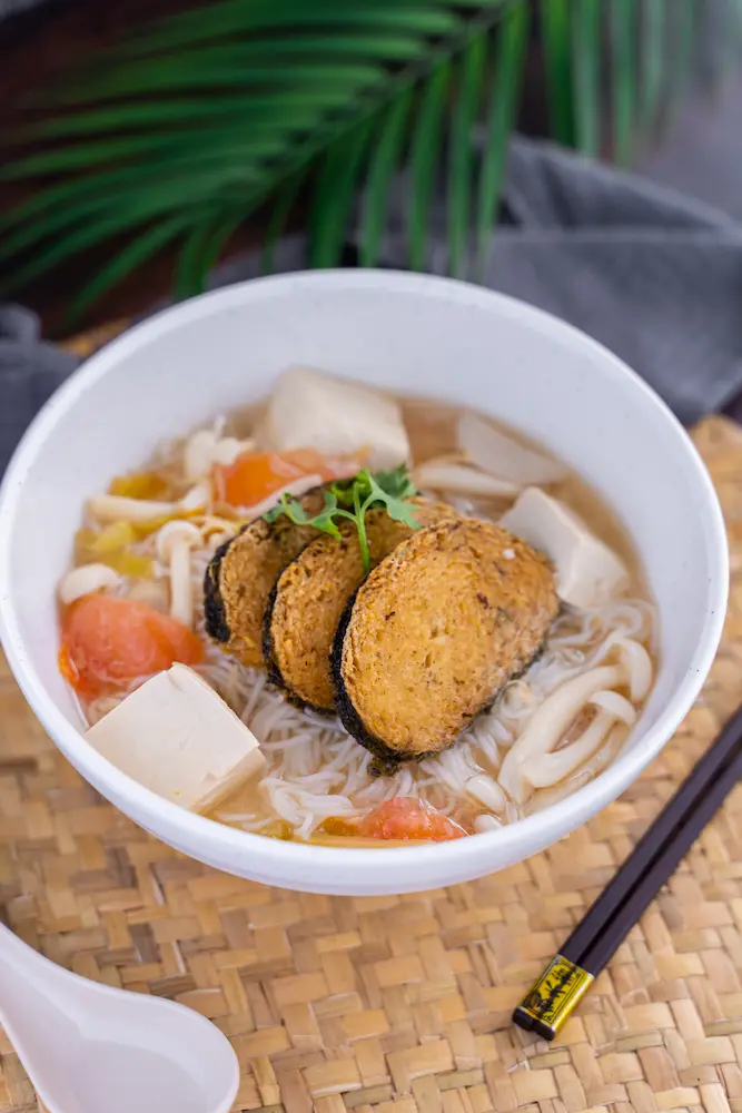 鱼头米粉汤 Fish Head Meehoon Soup